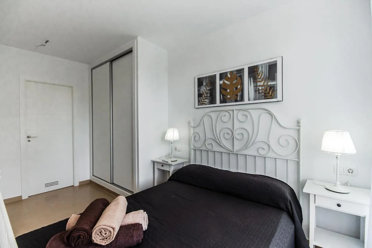 Faro De Garrucha Apartment